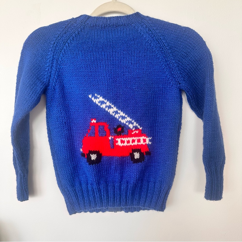 Vintage Hand-Knit Fire Truck Sweater – Likely Mary Maxim Design 🚒